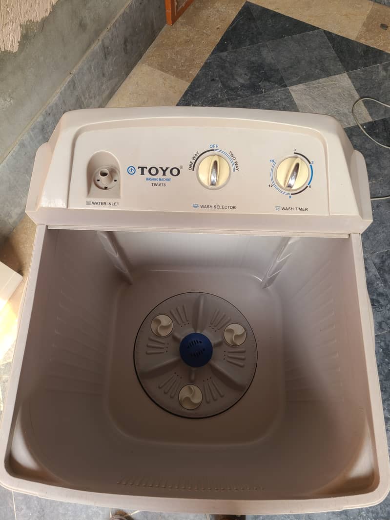 Toyo Washing Machine 4