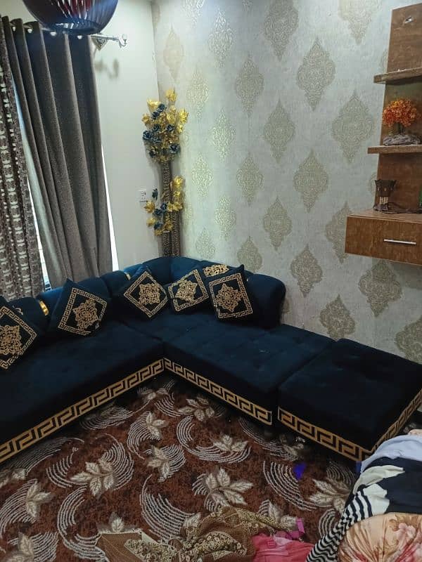 7 SEATER L SHAPE SOFA IN BEST CONDITION 2