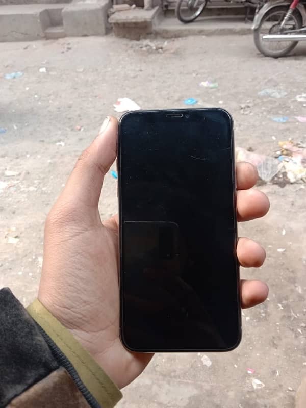 iPhone X non pta 1