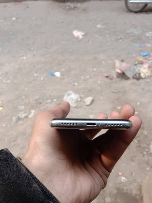 iPhone X non pta 3