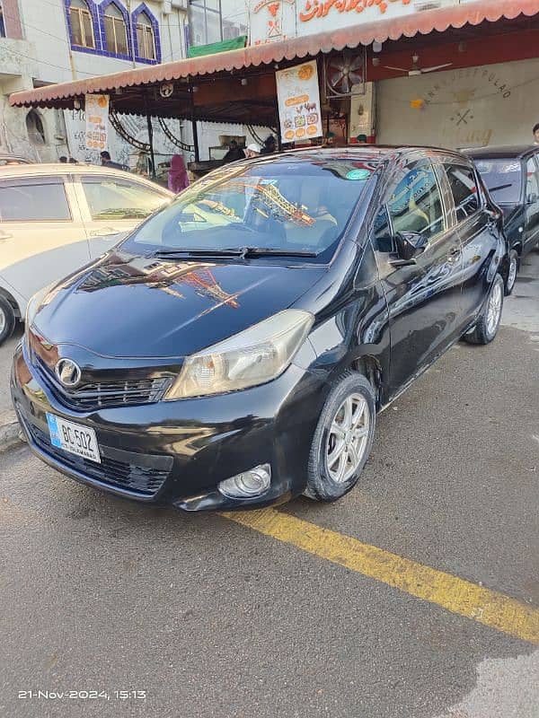 Toyota Vitz 2011/2014 1