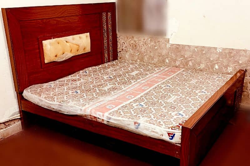 4 inch Sapphire Mattress 0