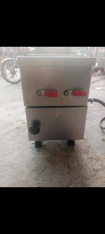 fryer machine chips and other kinds frize 1