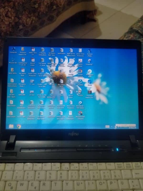 Fujitsu lifebook p701 3