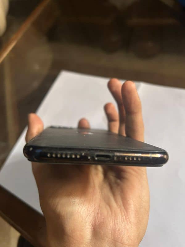 Iphone 11 Pro Max 256 gb Non PTA 2