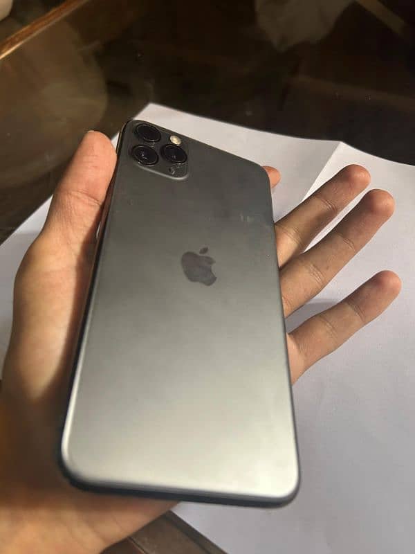 Iphone 11 Pro Max 256 gb Non PTA 4