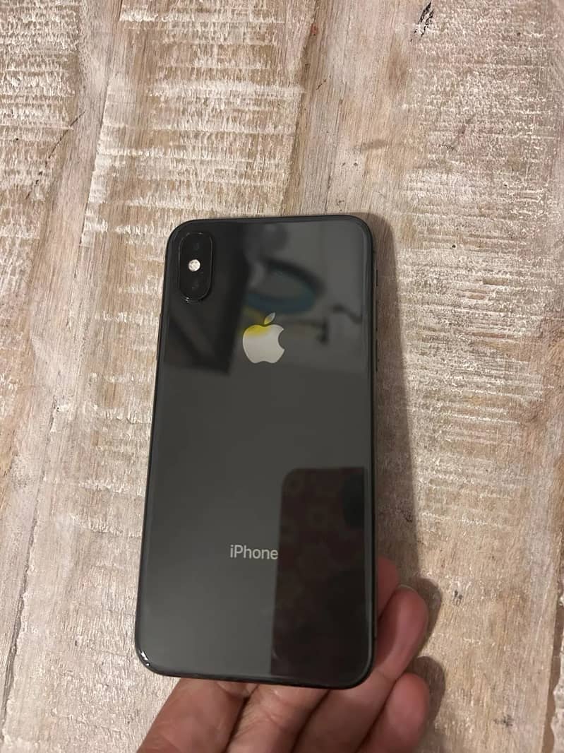 Iphone X BLACK COLOR 64Gb PTA APPROVE 1