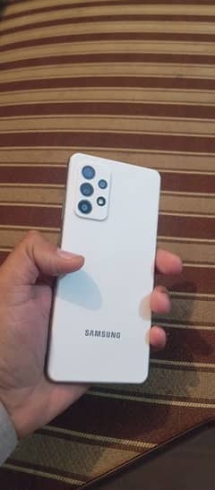 Samsung A52