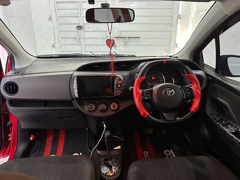 Toyota Vitz 2018 4