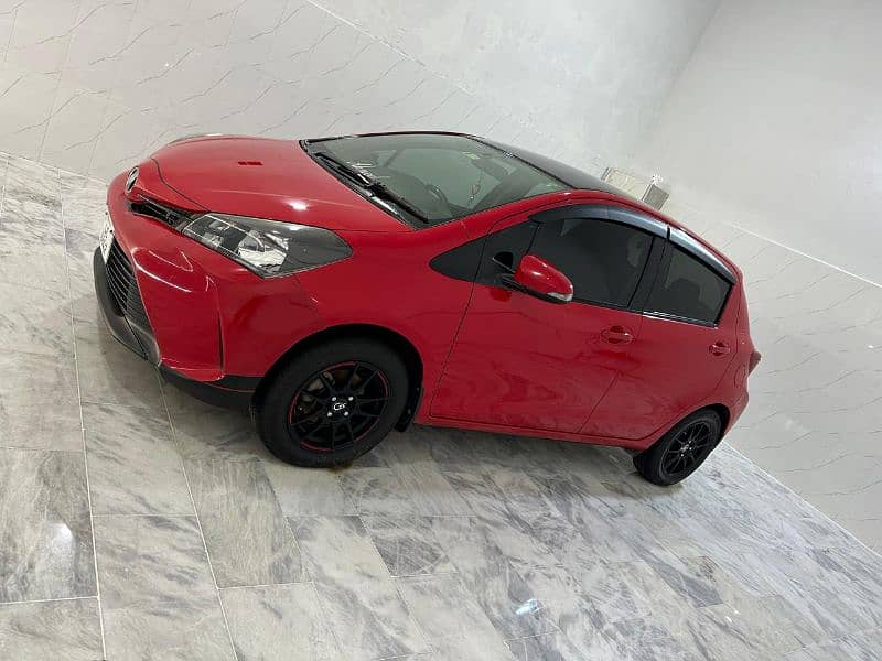 Toyota Vitz 2018 13