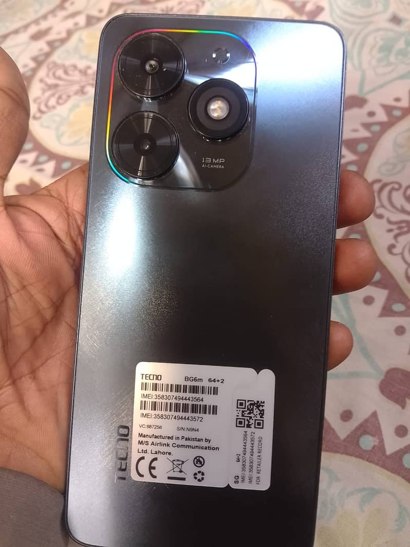 I am selling my phone 1