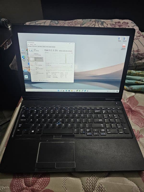 Dell Latitude 5580 1