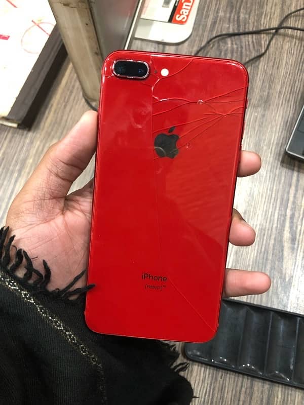 IPHONE 8 PLUS JV NON PTA (64) GB. 1