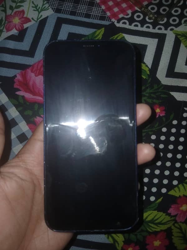 Iphone 12 64gb in good condition 10