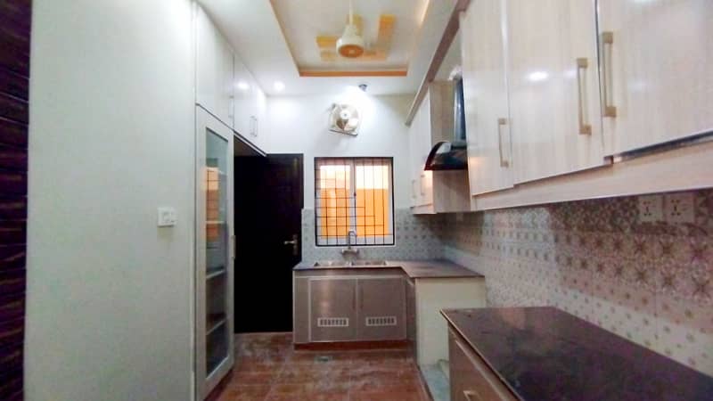 5 Marla Slightly Used Home for Sale in Dream Gardens  E Block, Defence Road Lahore. 14