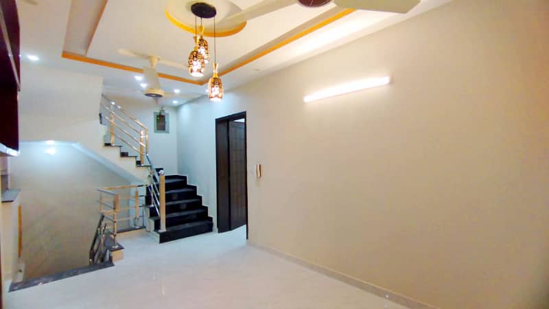 5 Marla Slightly Used Home for Sale in Dream Gardens  E Block, Defence Road Lahore. 24