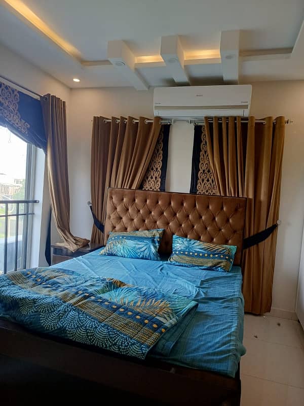 FULLY FURNISHED APARTMENT AVAILABLE FOR RENT. 4