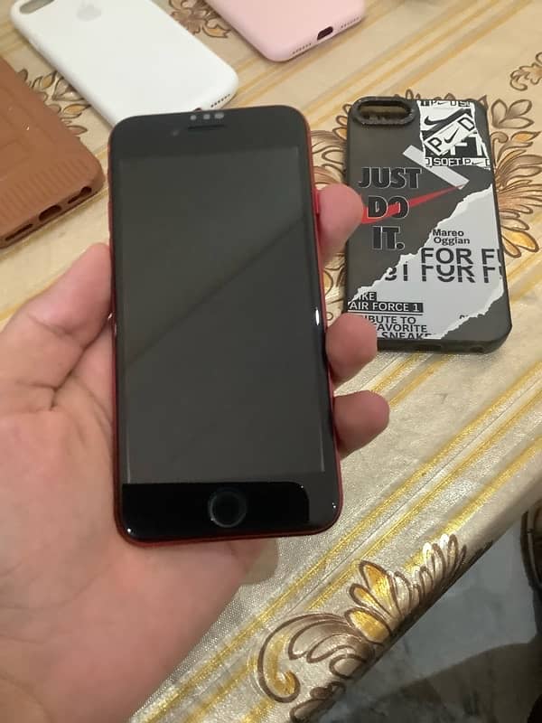 iPhone SE 2020 PTA + Charger free 0