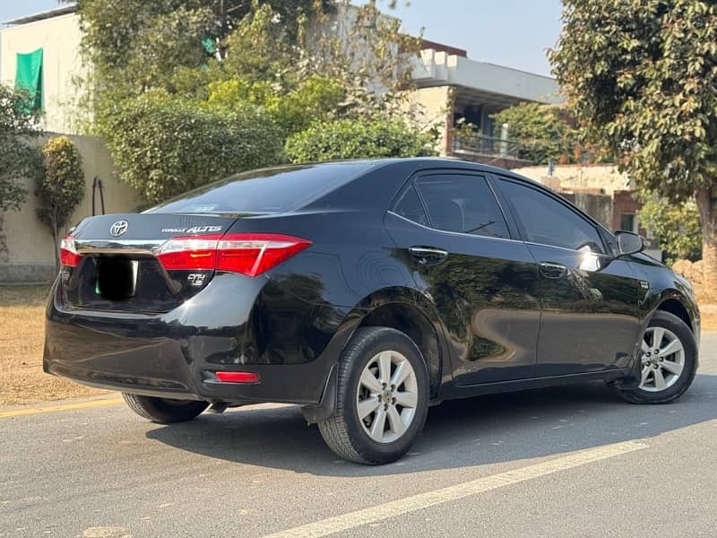 Toyota Corolla Altis Grande 2016 3