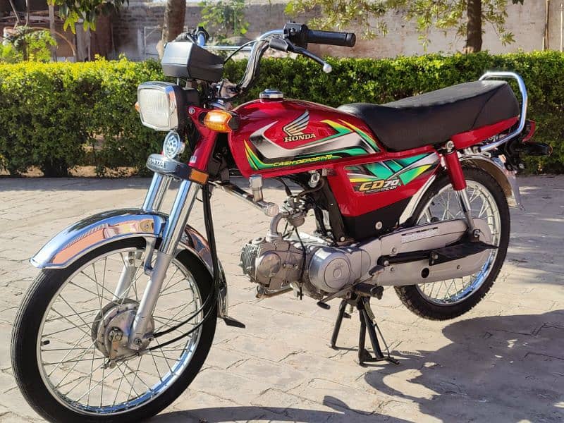 Honda 70 2022 model for urgent sale 1