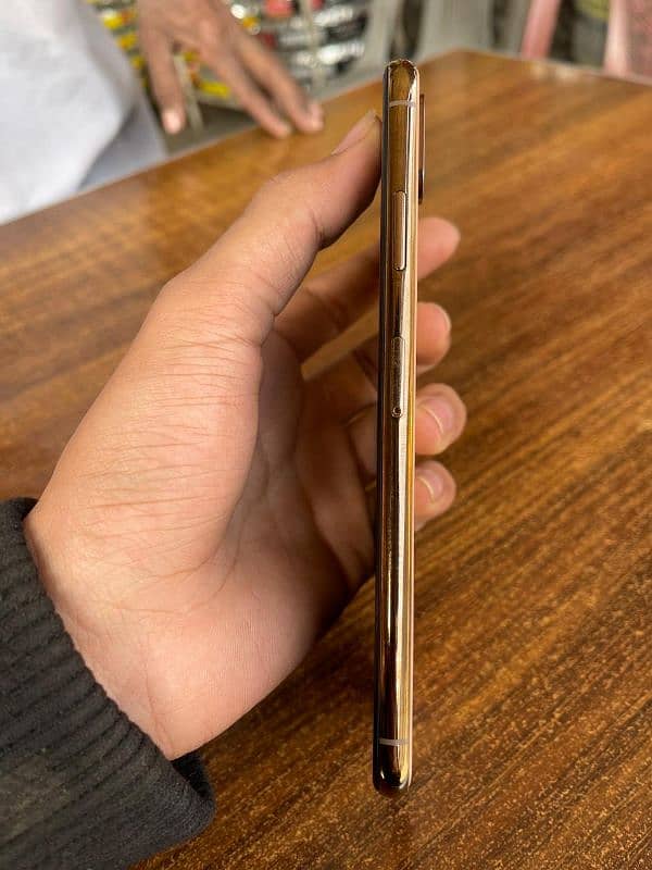 iphone xs max 256gb 4