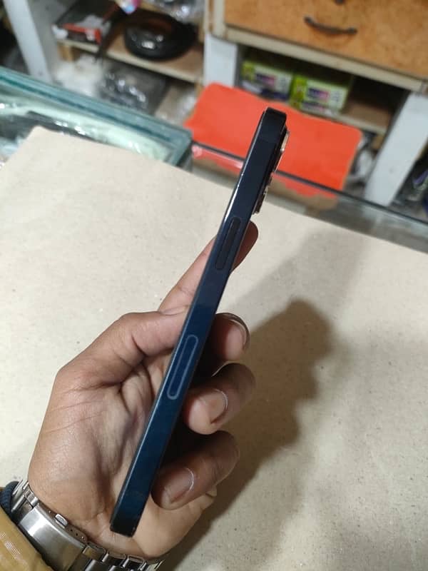 Iphone 13 Blue Colour 11