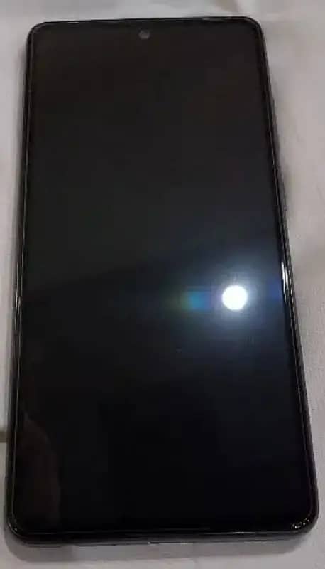 Samsung Mobile A52 1