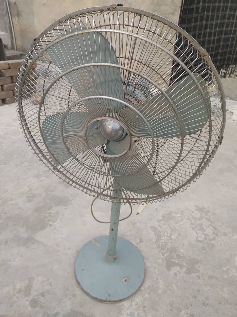 GFC Fan used in good condition 2