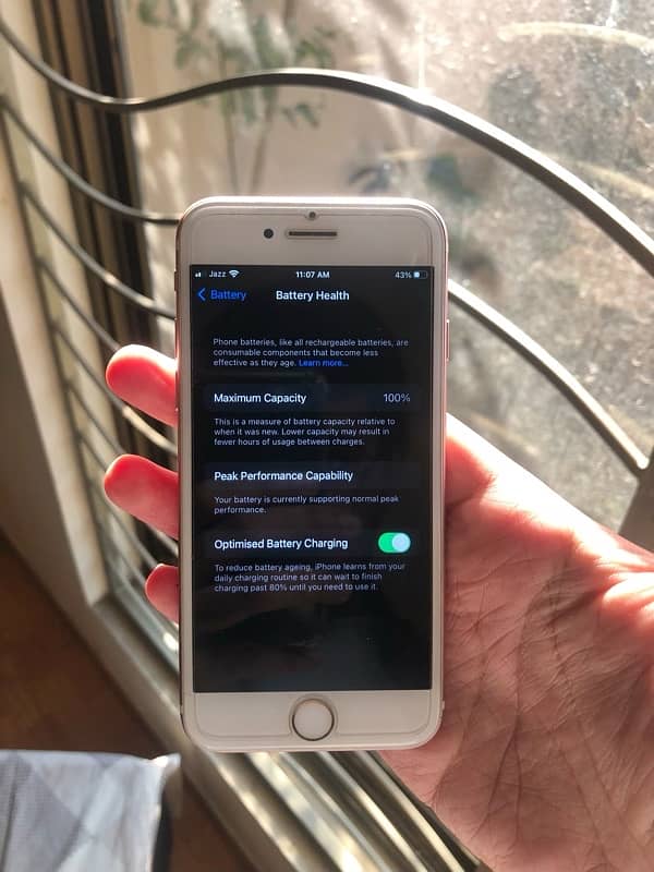 iPhone 7 128GB PTA Approved for Sale in Lahore 6