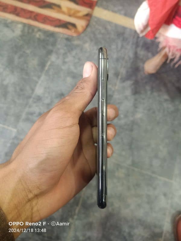 iPhone X 256GB only cable (03176485234) 6