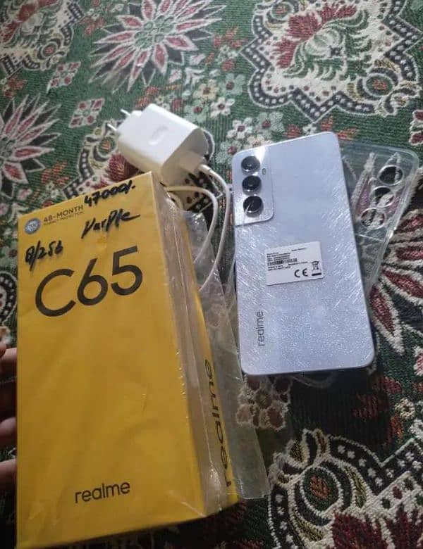 Realme C65 3