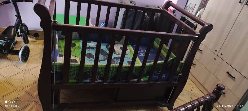 Wooden Cot/Crib for kids under 1-6 yrs 1