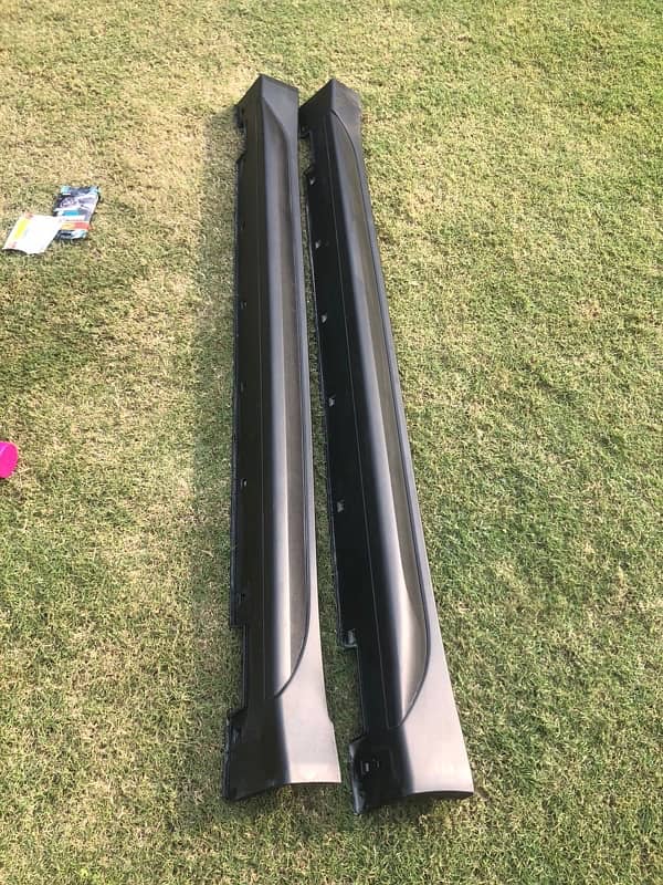 hyundai tucson 2020 -2024 oem side panel 3