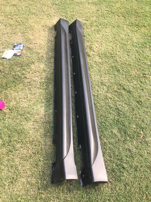 hyundai tucson 2020 -2024 oem side panel 4