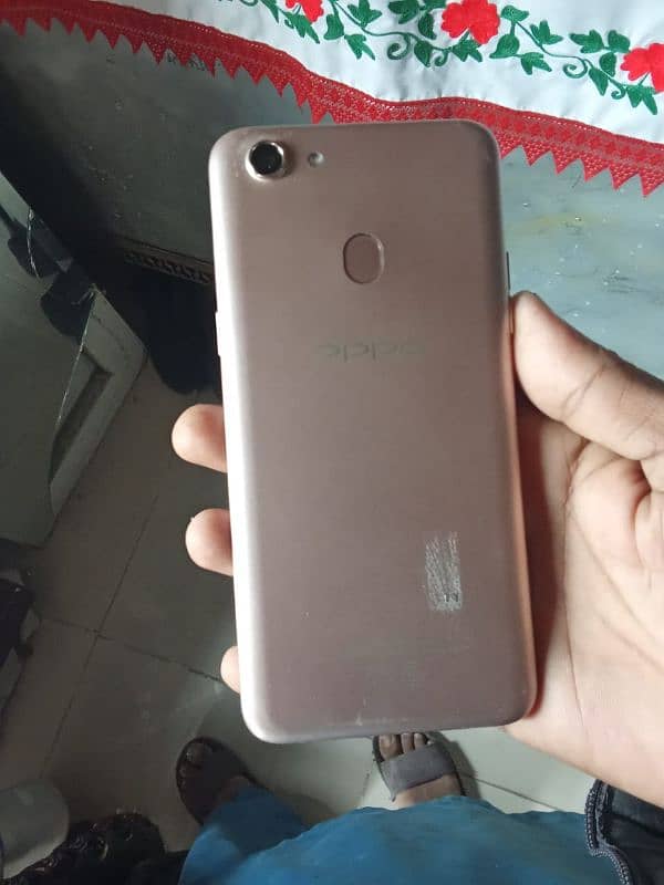 oppo f5 Mobil 3