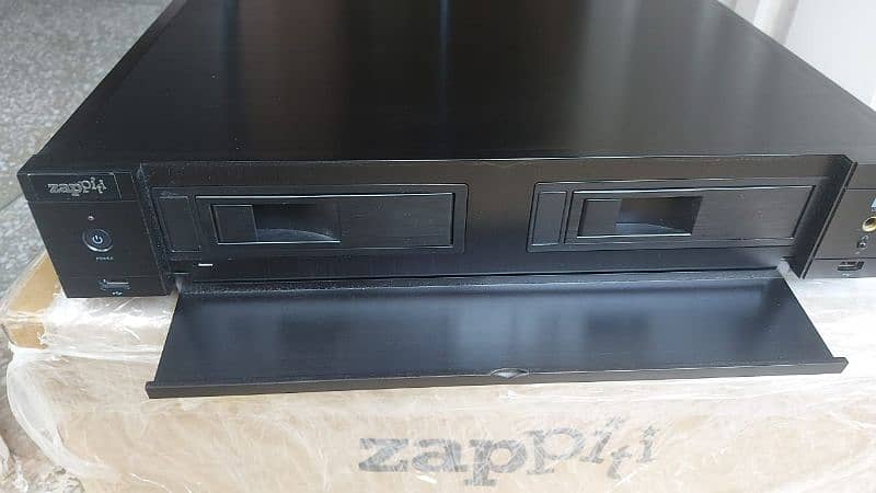 Zappiti 4K PRO klipsch marantz denon yamaha 1