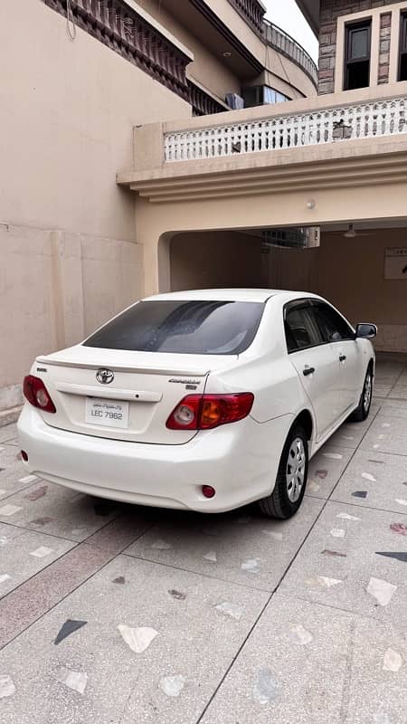 Toyota Corolla XLI 2010 3