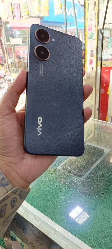 vivo y03t 4gb 64gb 30 dey used Bess 3