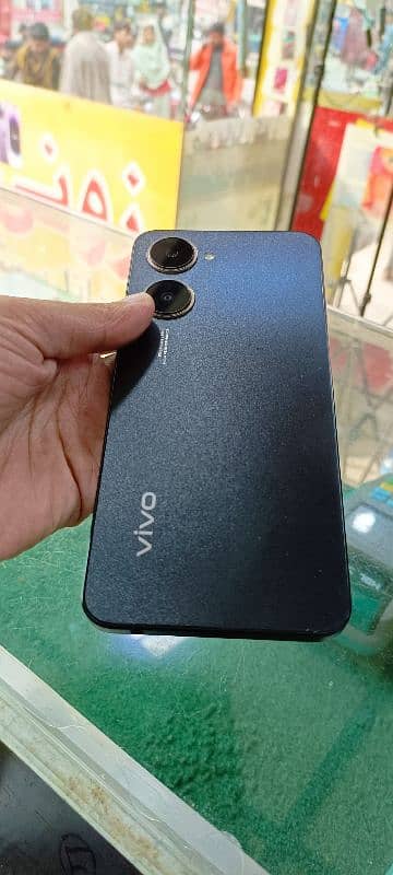 vivo y03t 4gb 64gb 30 dey used Bess 6