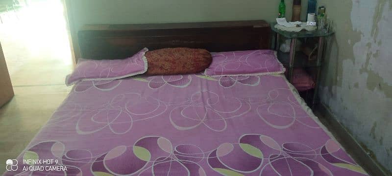 King size bed without Mattress 7000/- 1