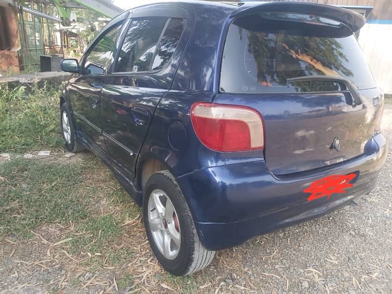 Toyota Vitz 2000 2