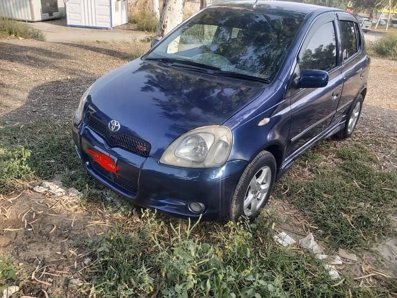 Toyota Vitz 2000 3