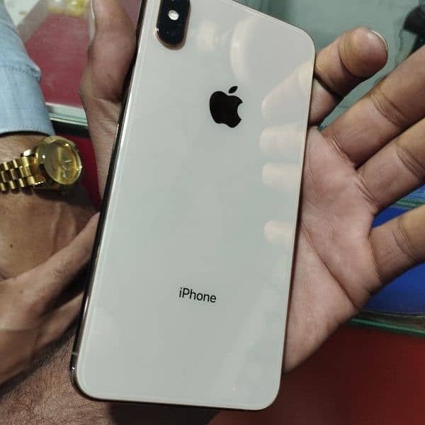 Apple iPhone XS Max 0