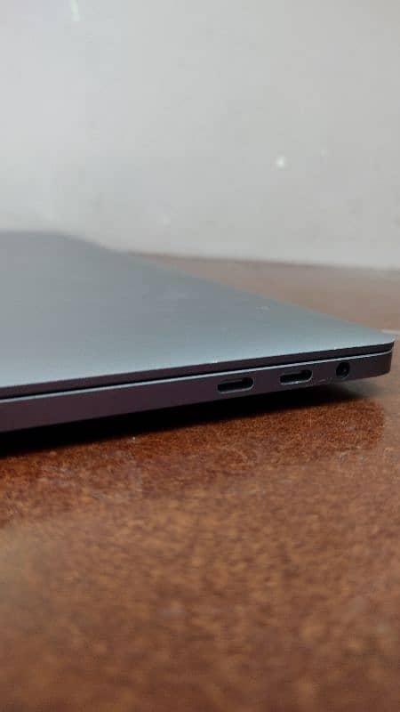 Apple Macbook Pro 2019 15'' Screen Intel Core i9 5