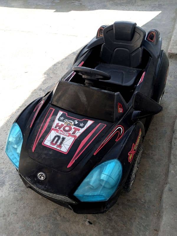 Good Condition Electric Kid's Car 2