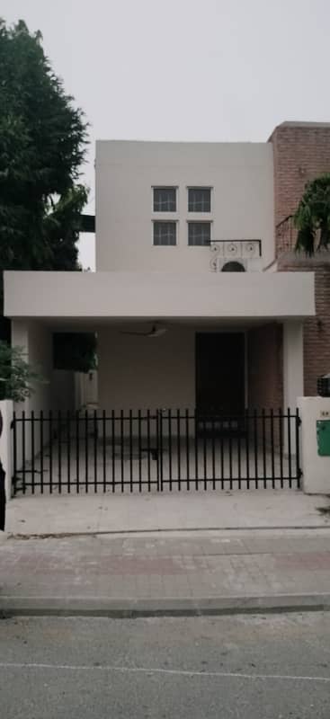 8 Marla Safari Asian Villas Available For Rent In safari Block Sector B Bahria Town Lahore 0