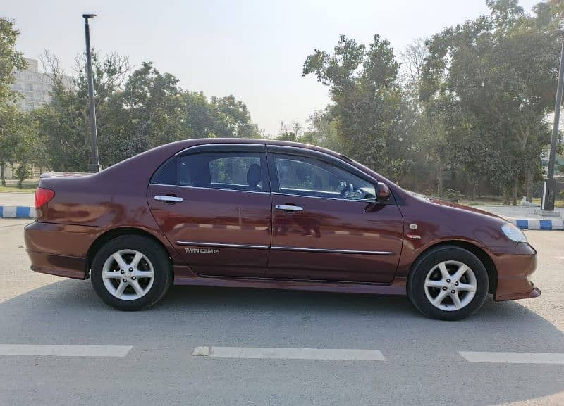 Toyota Corolla Se Saloon Auto  2004 8