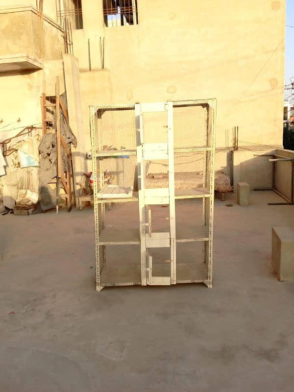 hen cage available 4