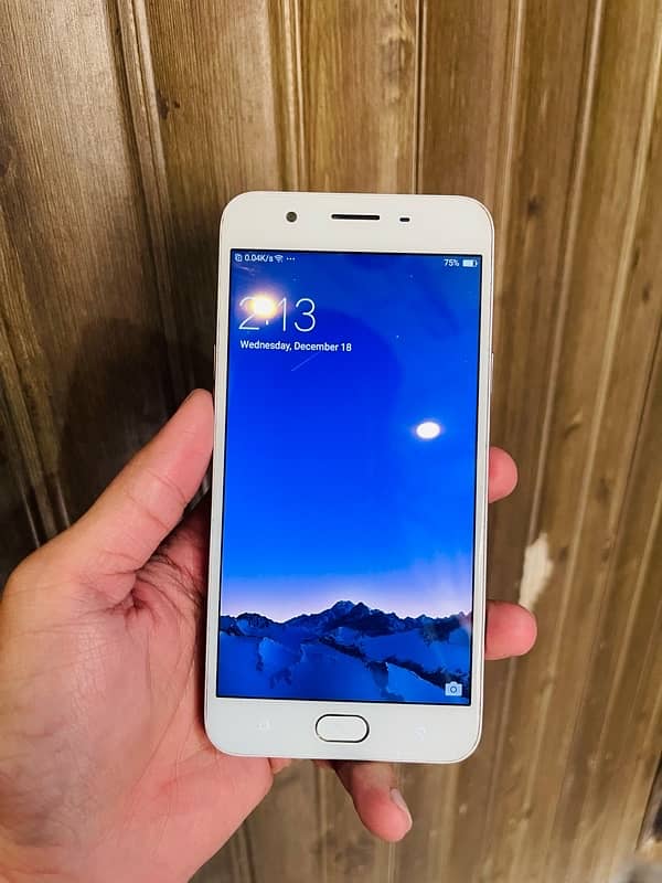 Oppo F1s 6