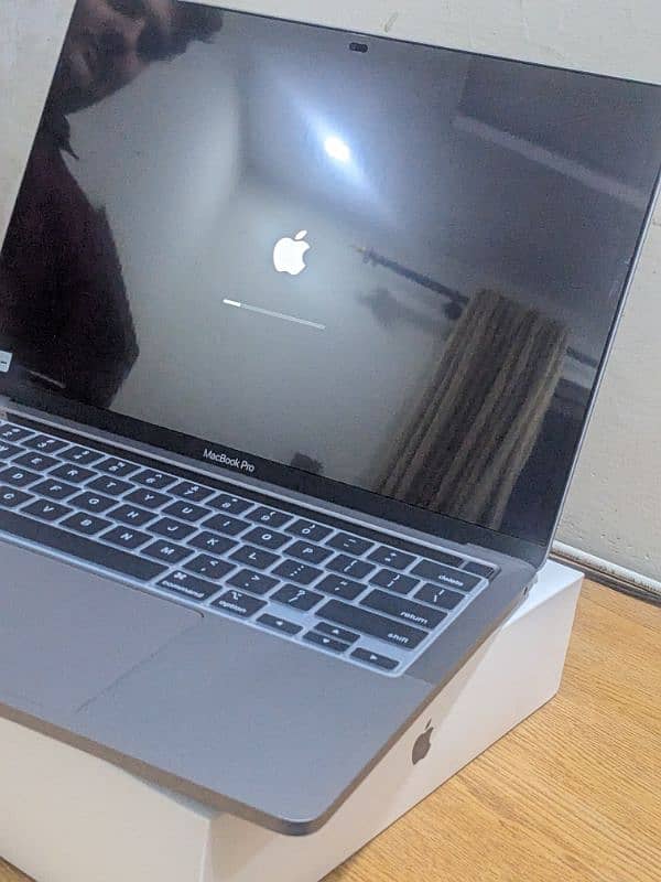 Apple MacBook pro M2 chip New condition 2